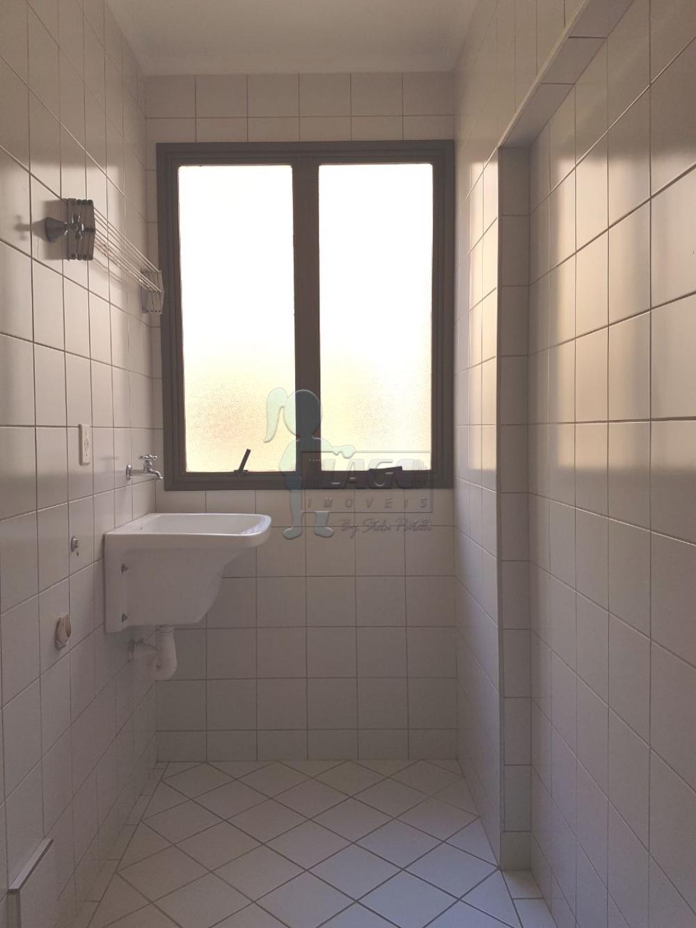 Alugar Apartamento / Padrão em Ribeirão Preto R$ 900,00 - Foto 8