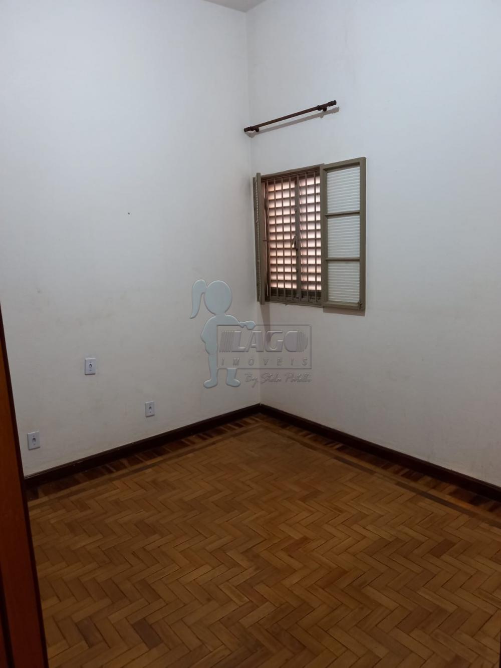 Alugar Casa / Padrão em Ribeirão Preto R$ 1.800,00 - Foto 3