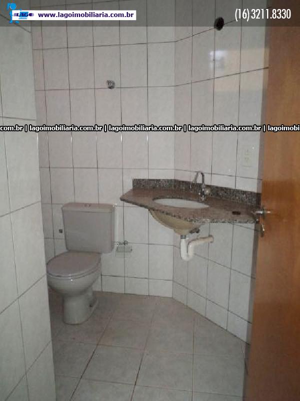 Alugar Apartamento / Padrão em Ribeirão Preto R$ 1.000,00 - Foto 13