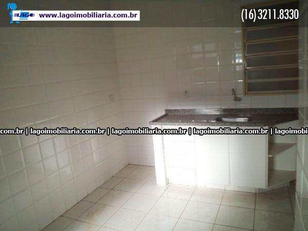 Alugar Apartamento / Padrão em Ribeirão Preto R$ 1.000,00 - Foto 3