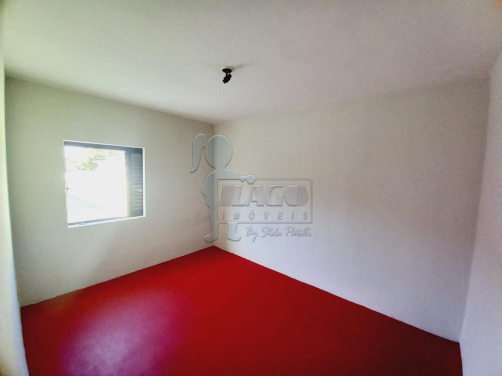 Alugar Casa / Padrão em Ribeirão Preto R$ 650,00 - Foto 5