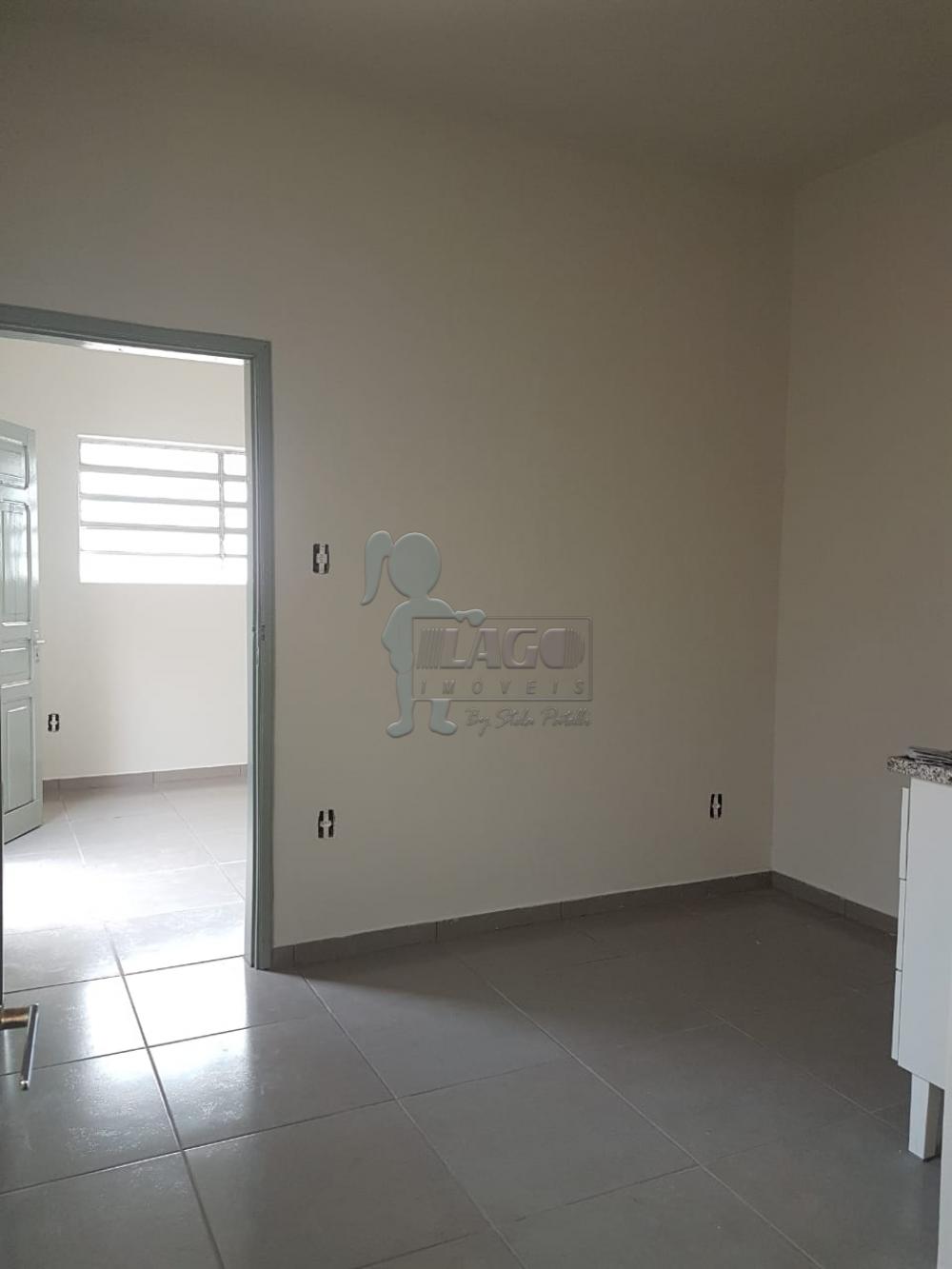 Alugar Casa / Padrão em Ribeirão Preto R$ 650,00 - Foto 7