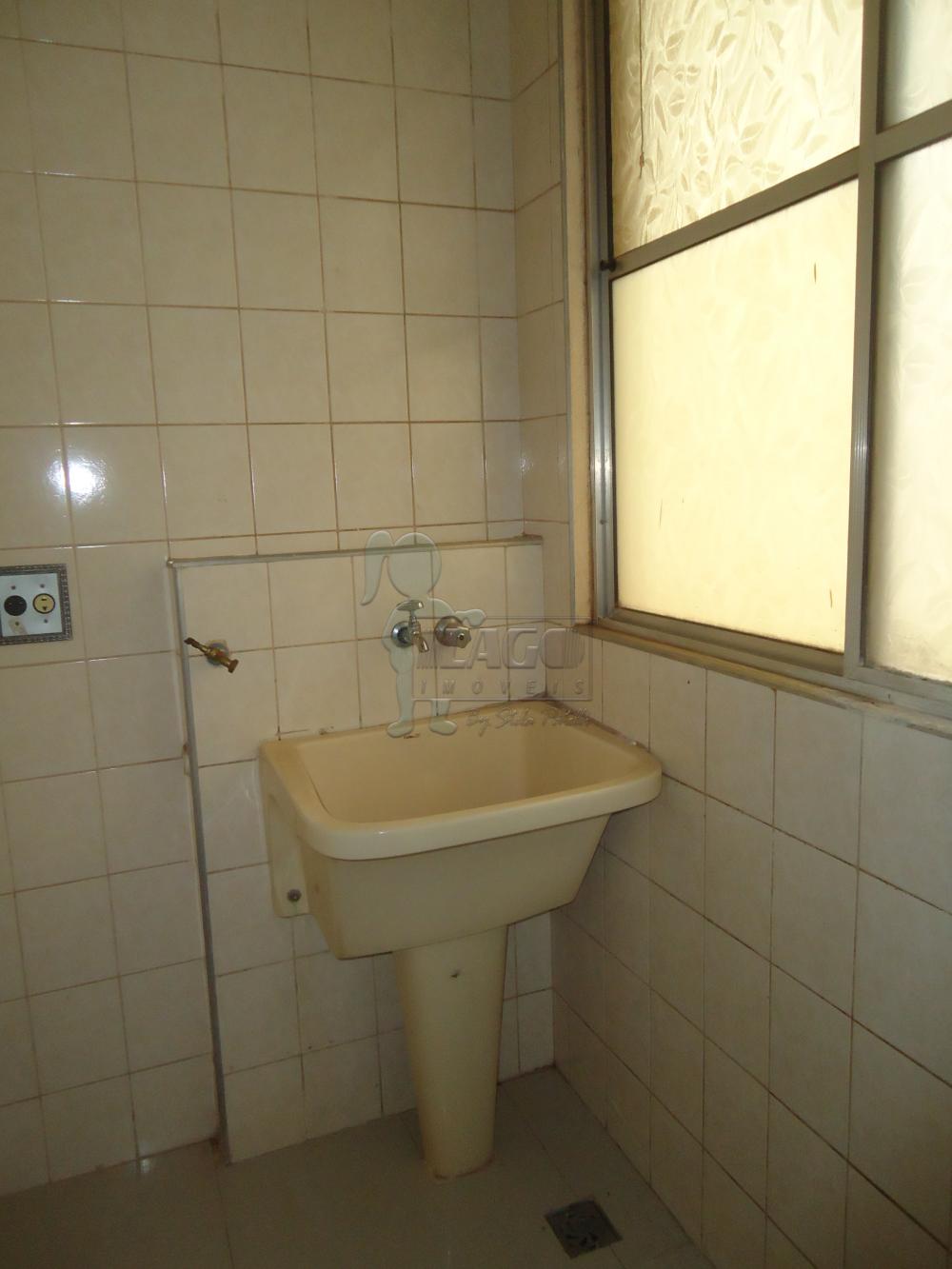 Alugar Apartamento / Padrão em Ribeirão Preto R$ 900,00 - Foto 5