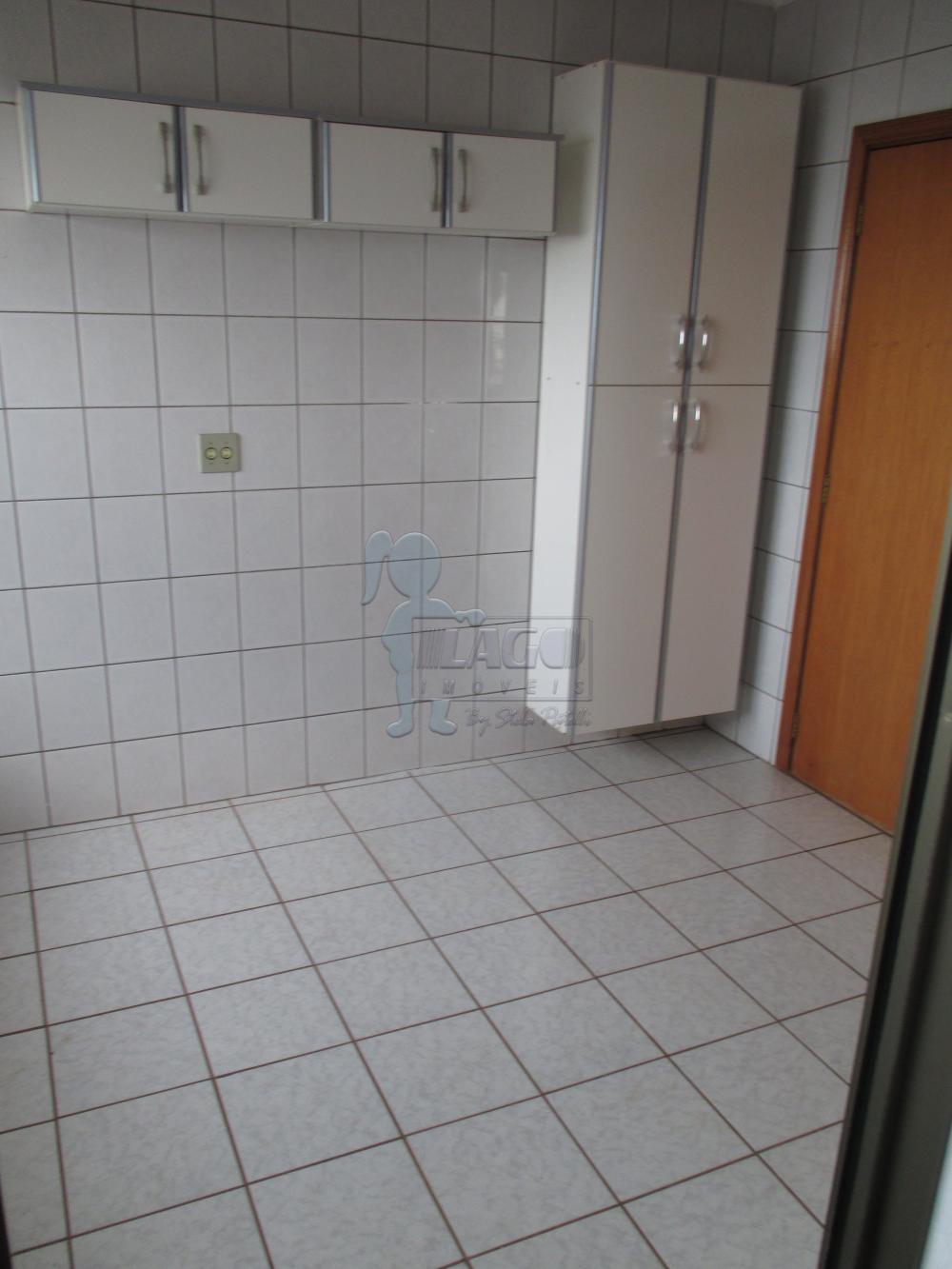 Alugar Apartamento / Padrão em Ribeirão Preto R$ 1.100,00 - Foto 10