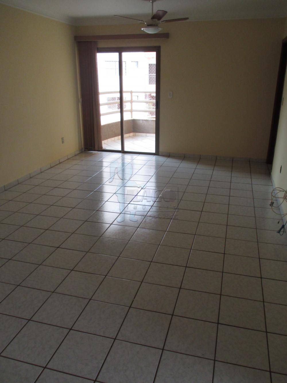 Alugar Apartamento / Padrão em Ribeirão Preto R$ 1.100,00 - Foto 1