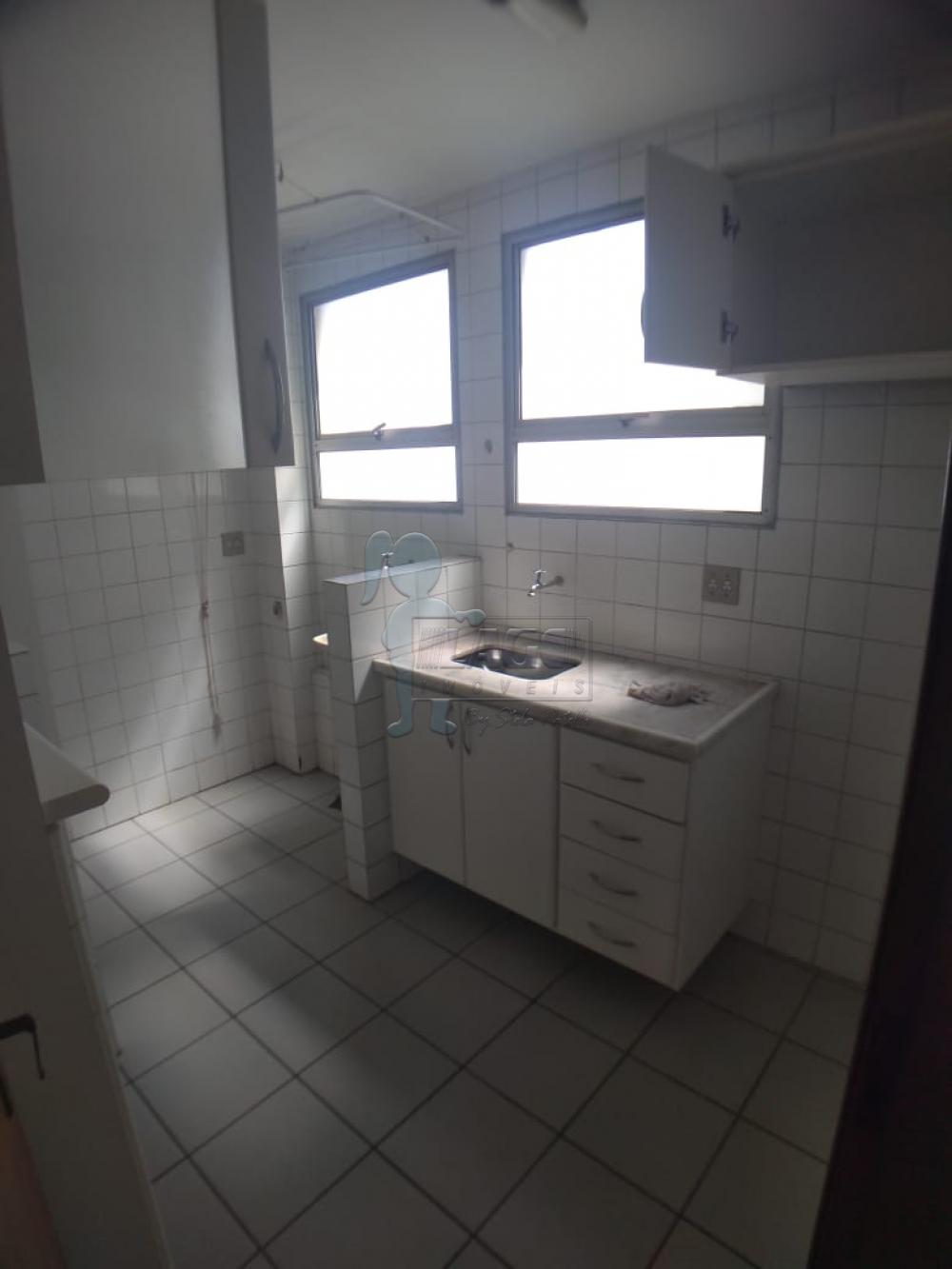 Alugar Apartamento / Padrão em Ribeirão Preto R$ 750,00 - Foto 8