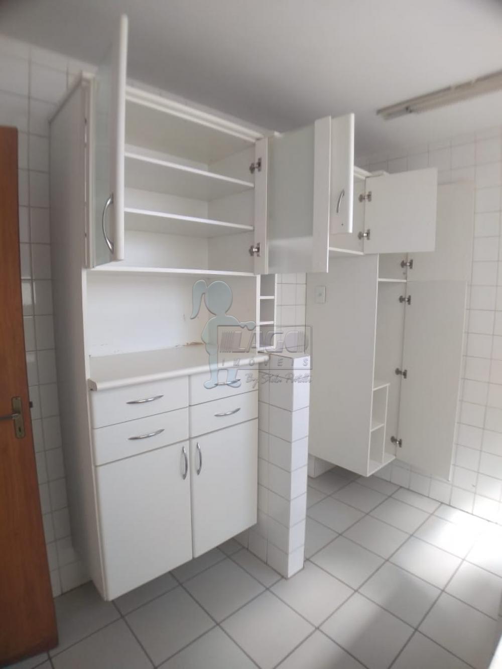 Alugar Apartamento / Padrão em Ribeirão Preto R$ 750,00 - Foto 9