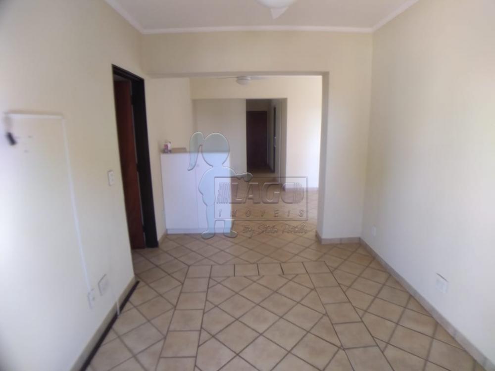 Alugar Apartamento / Padrão em Ribeirão Preto R$ 500,00 - Foto 1