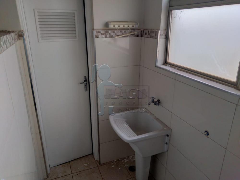 Alugar Apartamento / Padrão em Ribeirão Preto R$ 750,00 - Foto 4