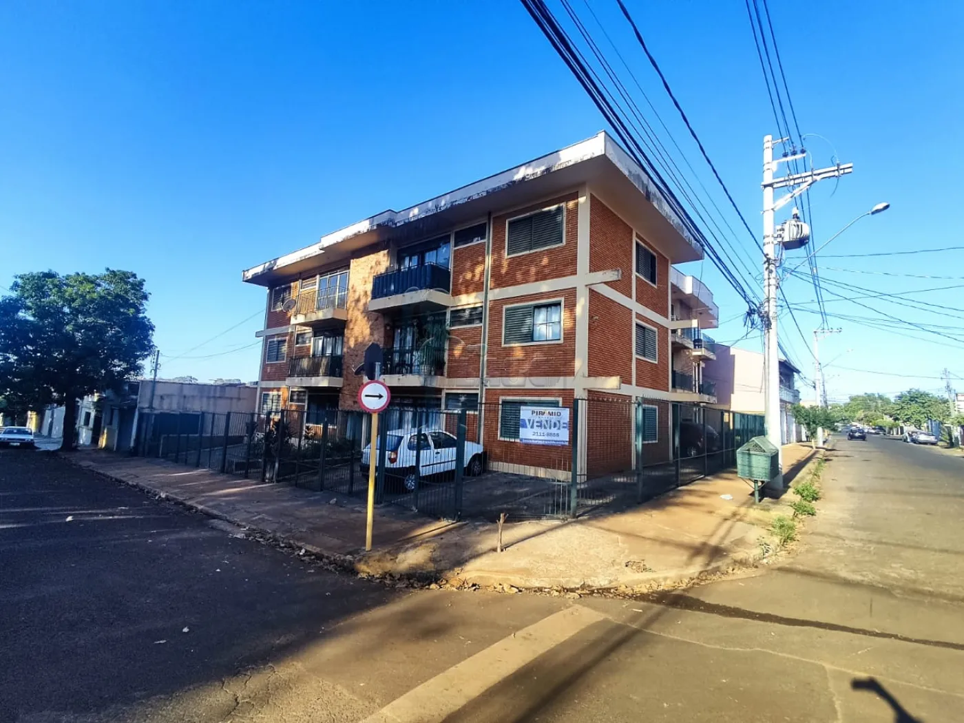 Alugar Apartamento / Padrão em Ribeirão Preto R$ 300,00 - Foto 3