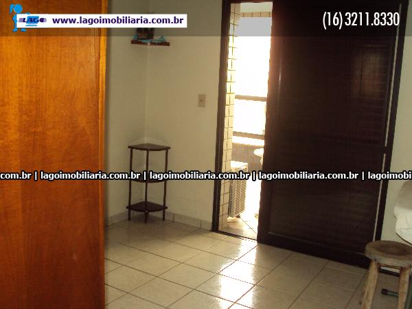 Alugar Apartamento / Padrão em Ribeirão Preto R$ 1.400,00 - Foto 11