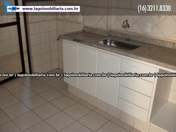 Alugar Apartamento / Padrão em Ribeirão Preto R$ 1.600,00 - Foto 4