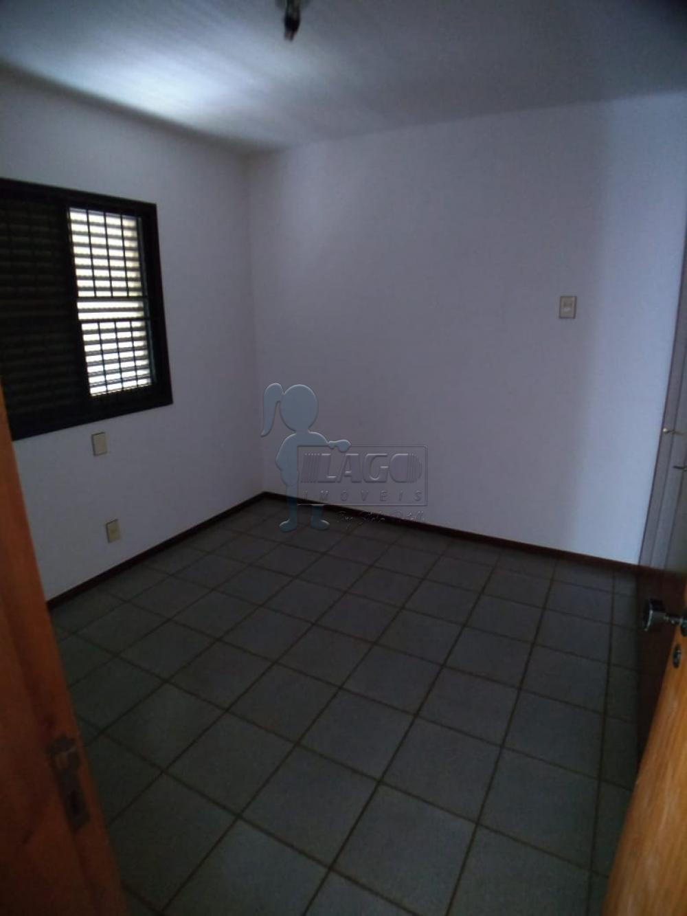 Alugar Apartamento / Padrão em Ribeirão Preto R$ 1.500,00 - Foto 12