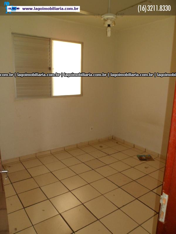 Alugar Apartamento / Padrão em Ribeirão Preto R$ 600,00 - Foto 4