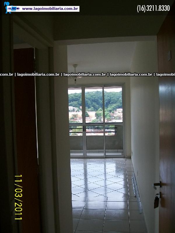 Alugar Apartamento / Padrão em Ribeirão Preto R$ 1.800,00 - Foto 2