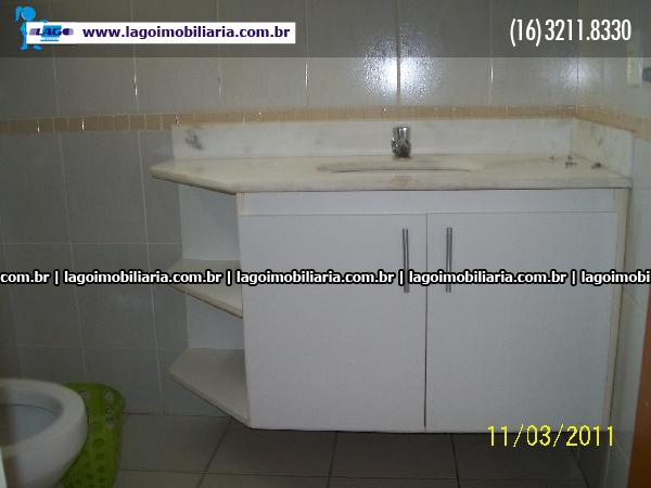 Alugar Apartamentos / Padrão em Ribeirão Preto R$ 1.800,00 - Foto 8