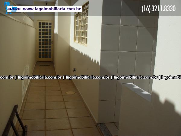 Alugar Casa / Padrão em Ribeirão Preto R$ 1.100,00 - Foto 11