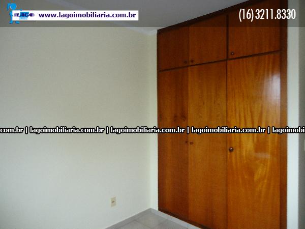 Alugar Apartamento / Padrão em Ribeirão Preto R$ 1.700,00 - Foto 7