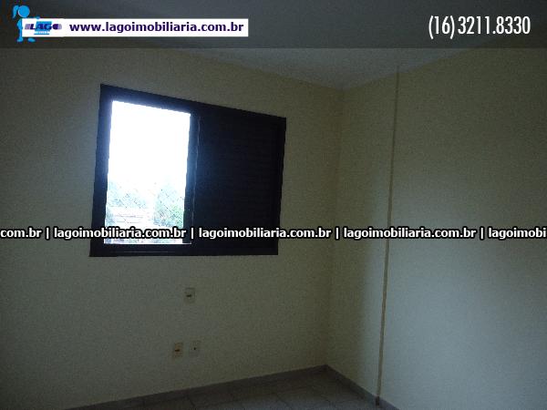 Alugar Apartamento / Padrão em Ribeirão Preto R$ 1.700,00 - Foto 8