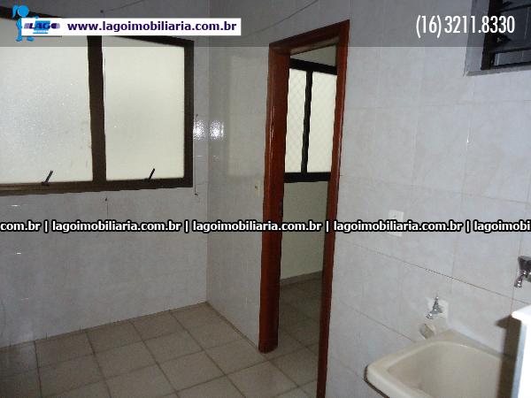 Alugar Apartamento / Padrão em Ribeirão Preto R$ 1.700,00 - Foto 18