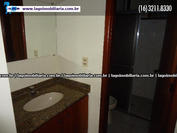 Alugar Apartamento / Padrão em Ribeirão Preto R$ 1.700,00 - Foto 11