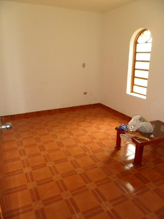 Alugar Casa / Padrão em Ribeirão Preto R$ 1.500,00 - Foto 3