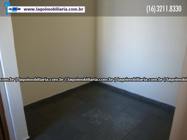 Alugar Apartamento / Padrão em Ribeirão Preto R$ 1.000,00 - Foto 12