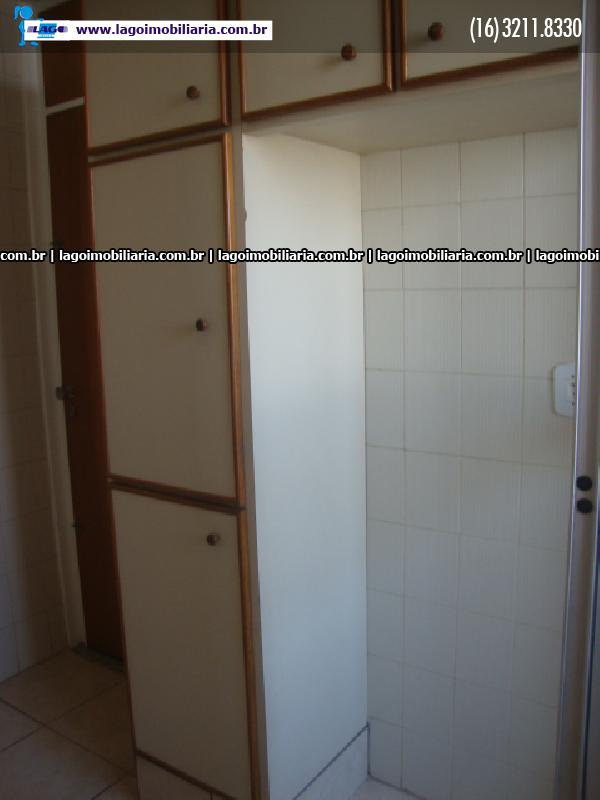 Alugar Apartamento / Padrão em Ribeirão Preto R$ 1.000,00 - Foto 14