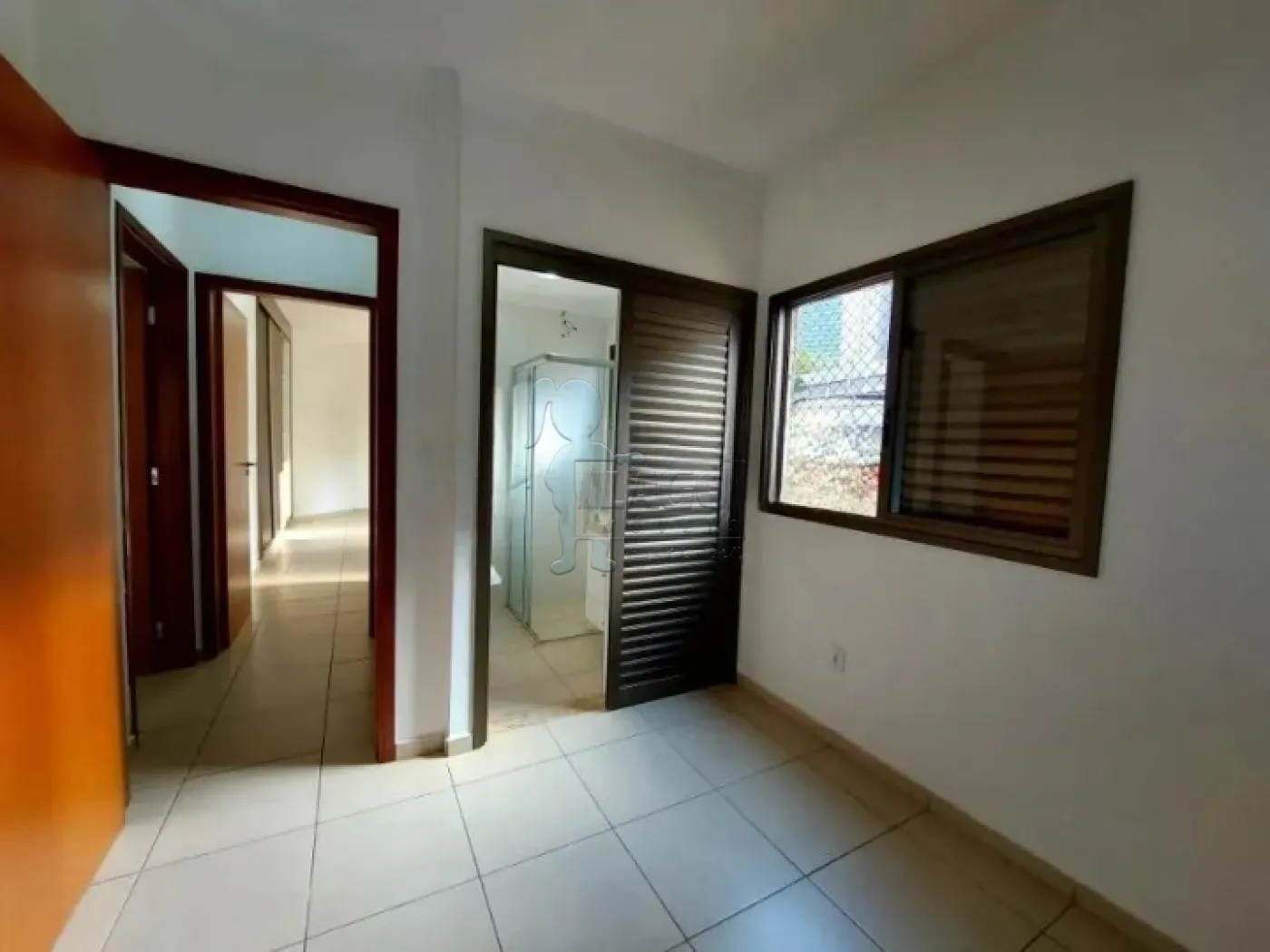 Alugar Apartamento / Padrão em Ribeirão Preto R$ 2.000,00 - Foto 4