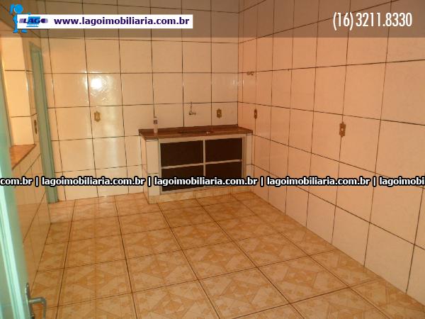 Alugar Apartamento / Padrão em Ribeirão Preto R$ 900,00 - Foto 3