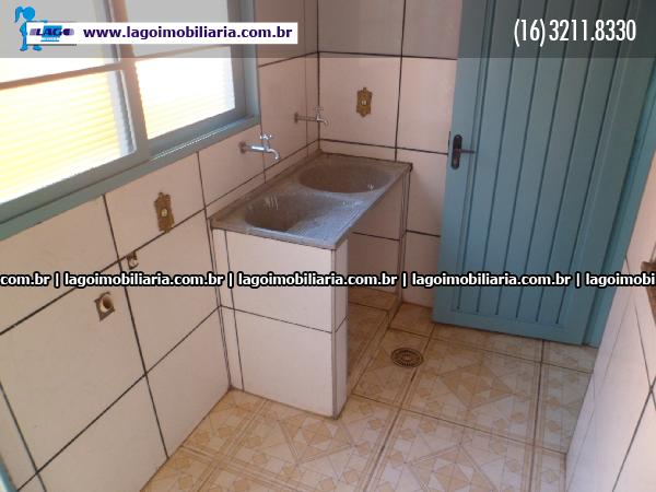 Alugar Apartamento / Padrão em Ribeirão Preto R$ 900,00 - Foto 4