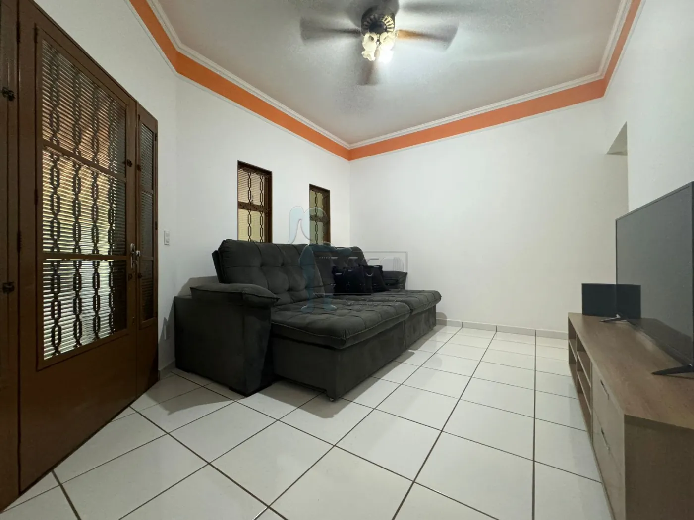 Comprar Casa / Padrão em Ribeirão Preto R$ 375.000,00 - Foto 2