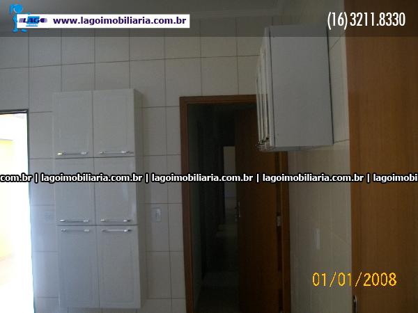 Alugar Casa / Padrão em Ribeirão Preto R$ 1.350,00 - Foto 12