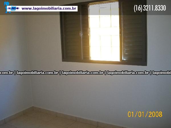 Alugar Casa / Padrão em Ribeirão Preto R$ 1.350,00 - Foto 9