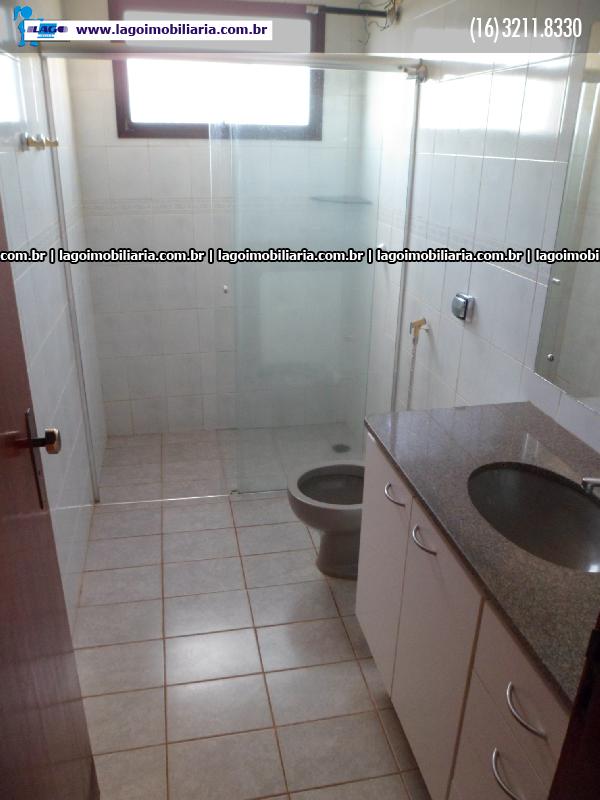 Alugar Apartamento / Padrão em Ribeirão Preto R$ 1.200,00 - Foto 3