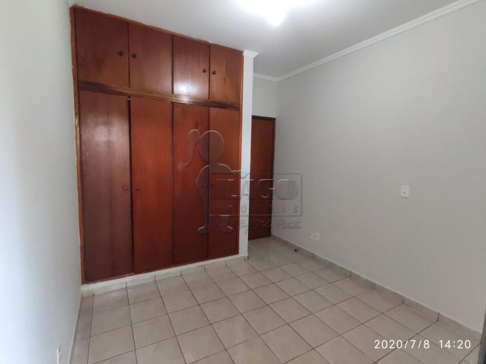 Alugar Apartamento / Padrão em Ribeirão Preto R$ 950,00 - Foto 13