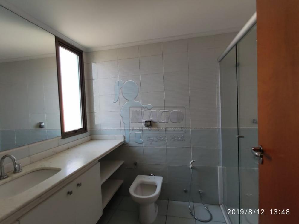 Alugar Apartamento / Padrão em Ribeirão Preto R$ 1.700,00 - Foto 11