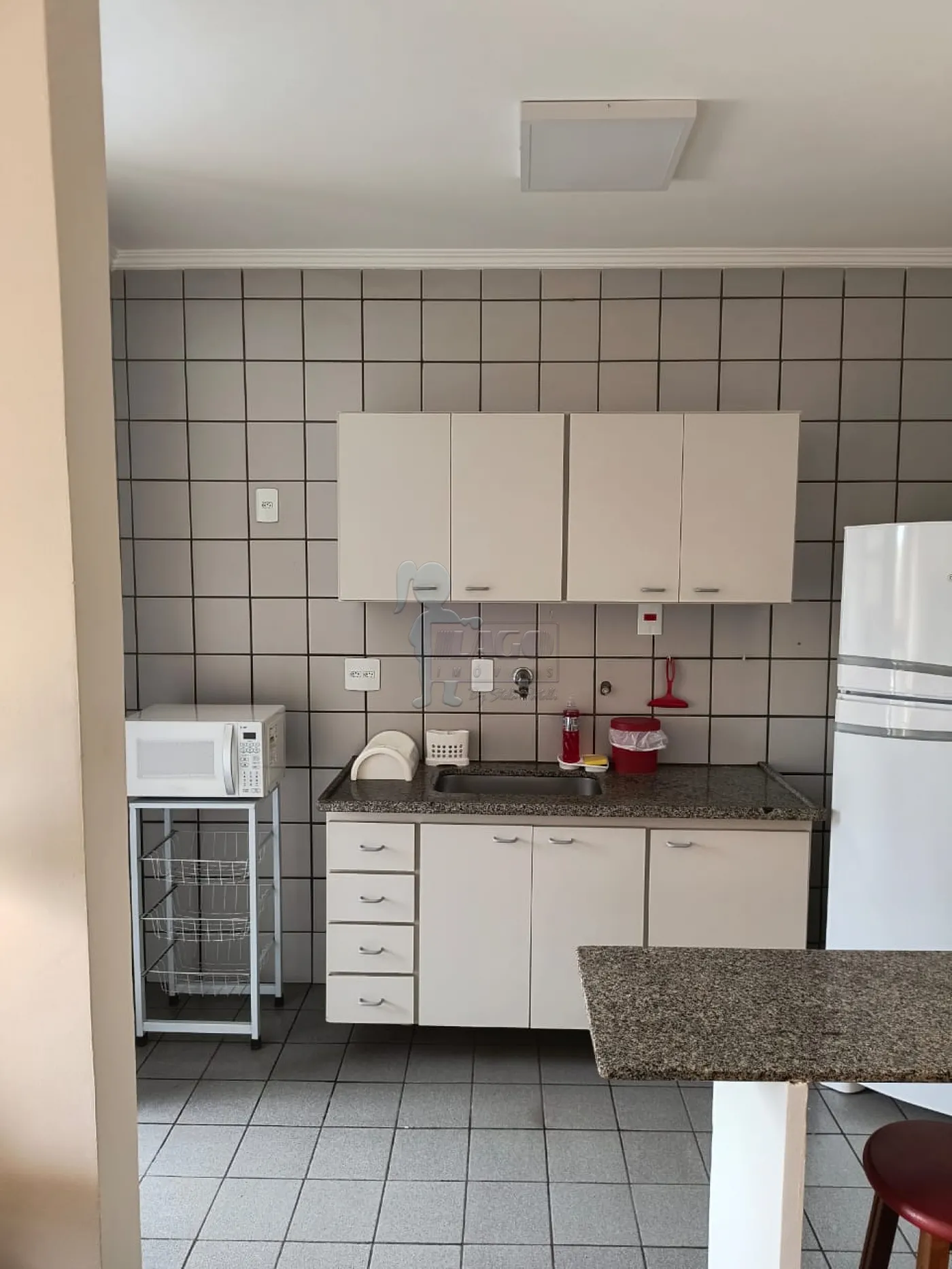 Alugar Apartamento / Padrão em Ribeirão Preto R$ 1.700,00 - Foto 5