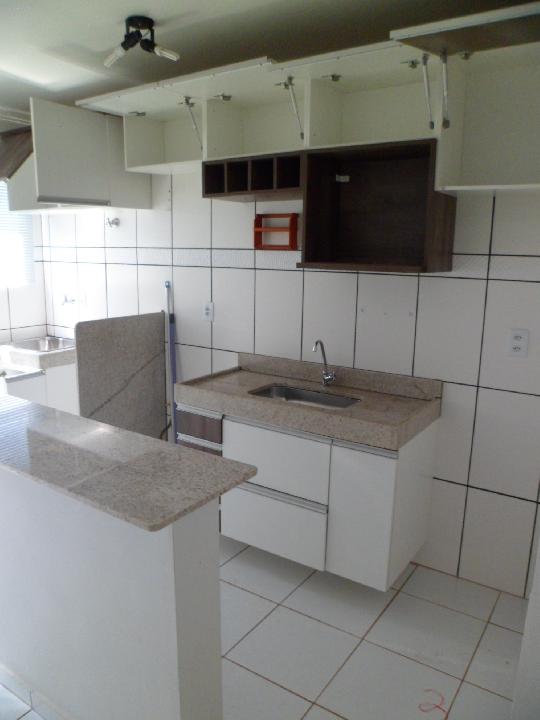 Alugar Apartamento / Cobertura em Ribeirão Preto R$ 900,00 - Foto 2