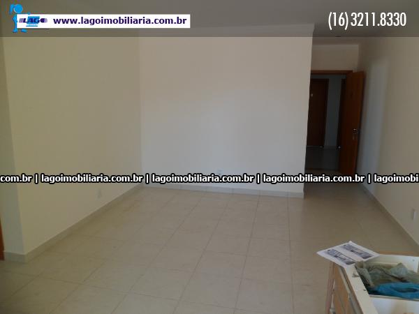 Alugar Apartamento / Padrão em Ribeirão Preto R$ 1.750,00 - Foto 2