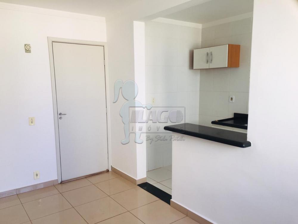 Alugar Apartamento / Padrão em Ribeirão Preto R$ 750,00 - Foto 5