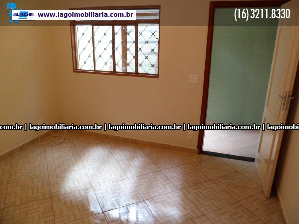 Alugar Casa / Padrão em Ribeirão Preto R$ 1.450,00 - Foto 2
