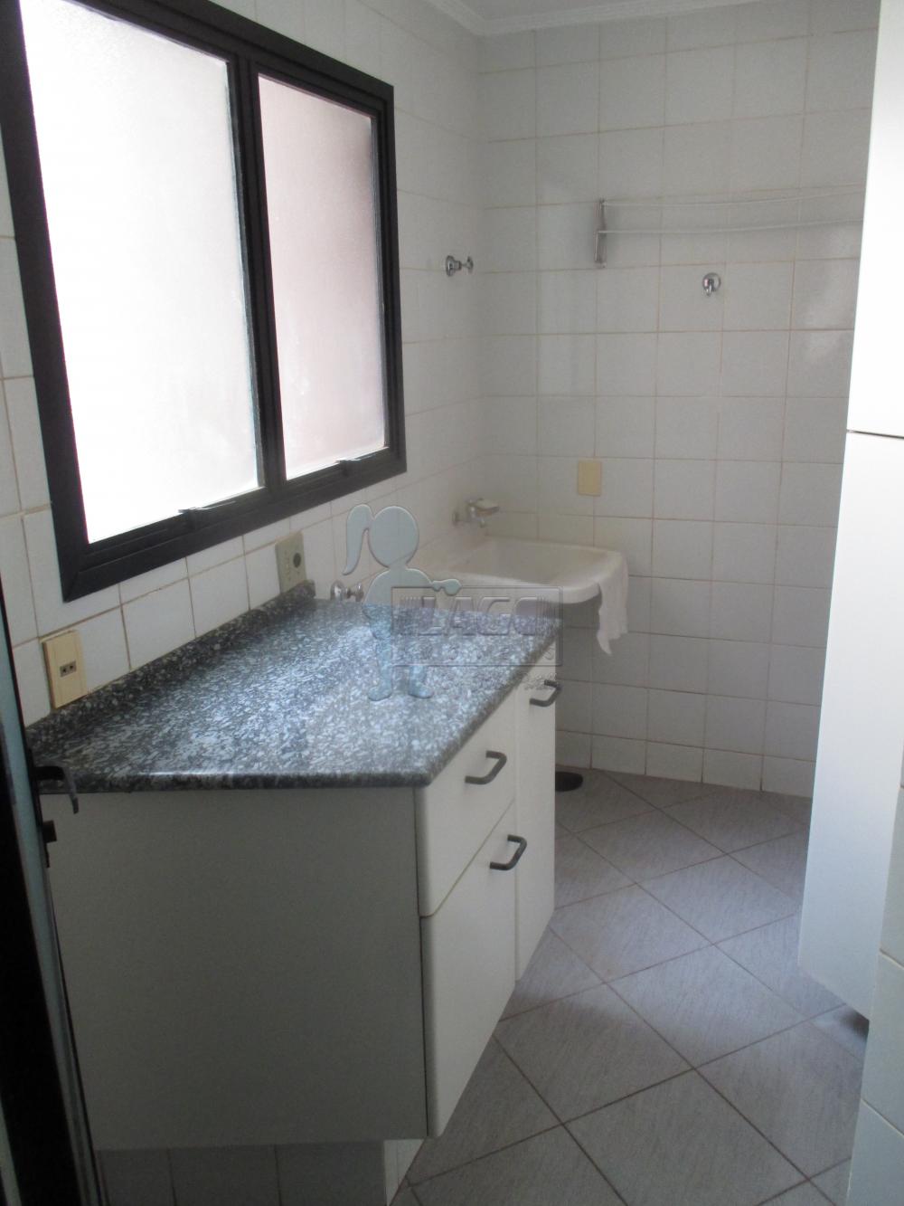 Alugar Apartamento / Padrão em Ribeirão Preto R$ 1.200,00 - Foto 9