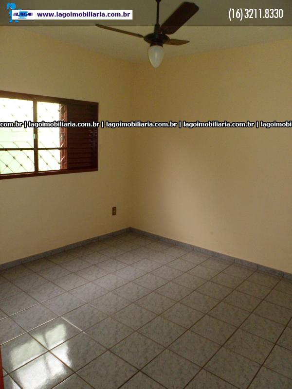 Alugar Casa / Padrão em Ribeirão Preto R$ 780,00 - Foto 10
