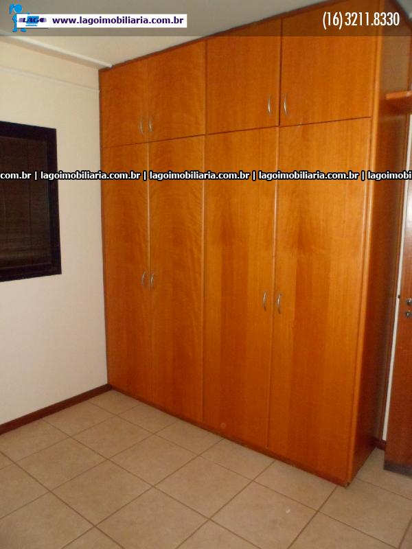 Alugar Apartamento / Padrão em Ribeirão Preto R$ 1.100,00 - Foto 6