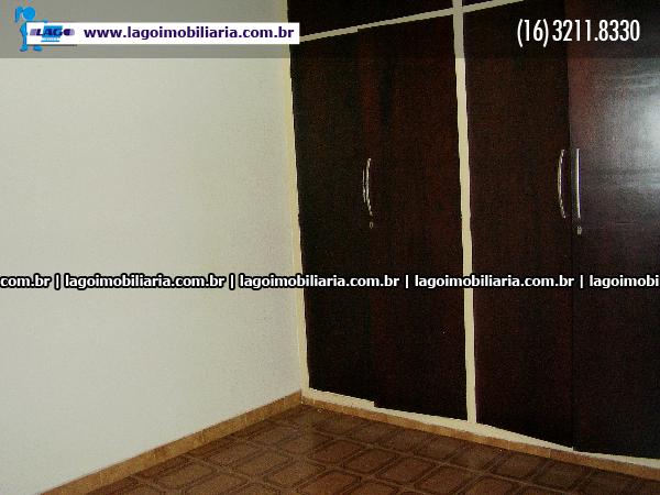 Alugar Casas / Padrão em Ribeirão Preto R$ 1.700,00 - Foto 10