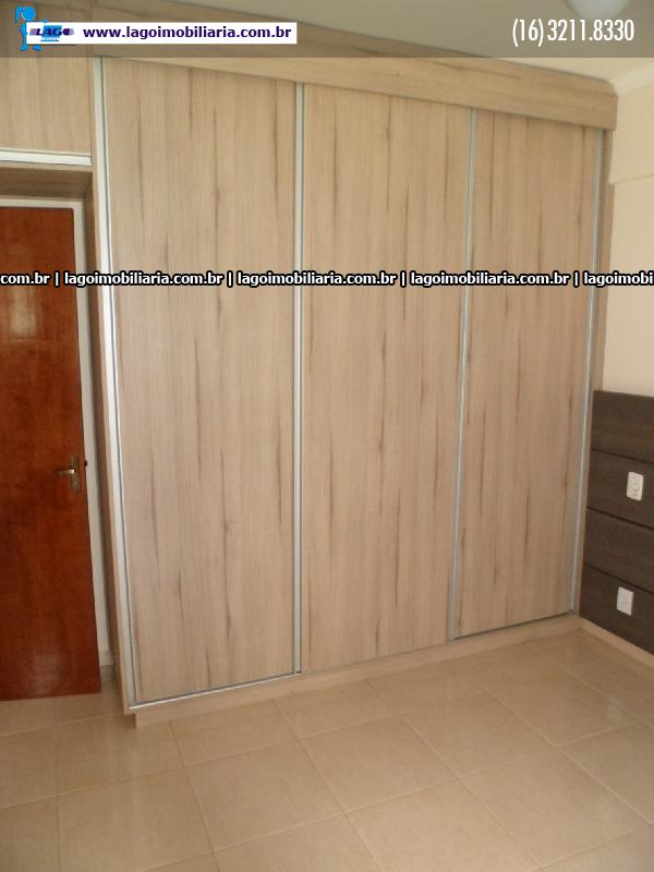 Alugar Apartamento / Padrão em Ribeirão Preto R$ 1.800,00 - Foto 11