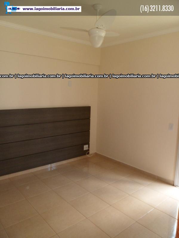 Alugar Apartamento / Padrão em Ribeirão Preto R$ 1.800,00 - Foto 8