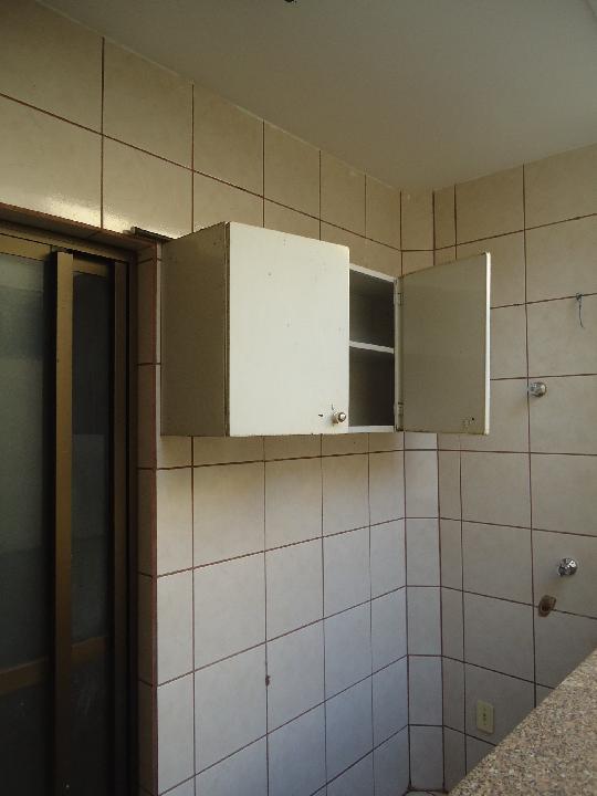 Alugar Apartamento / Padrão em Ribeirão Preto R$ 950,00 - Foto 19