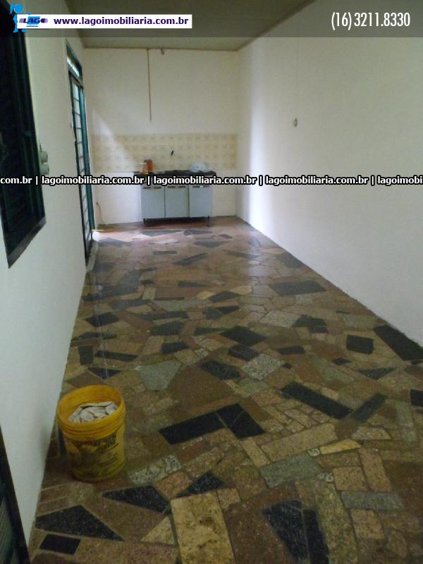 Alugar Casas / Padrão em Ribeirão Preto R$ 1.500,00 - Foto 7